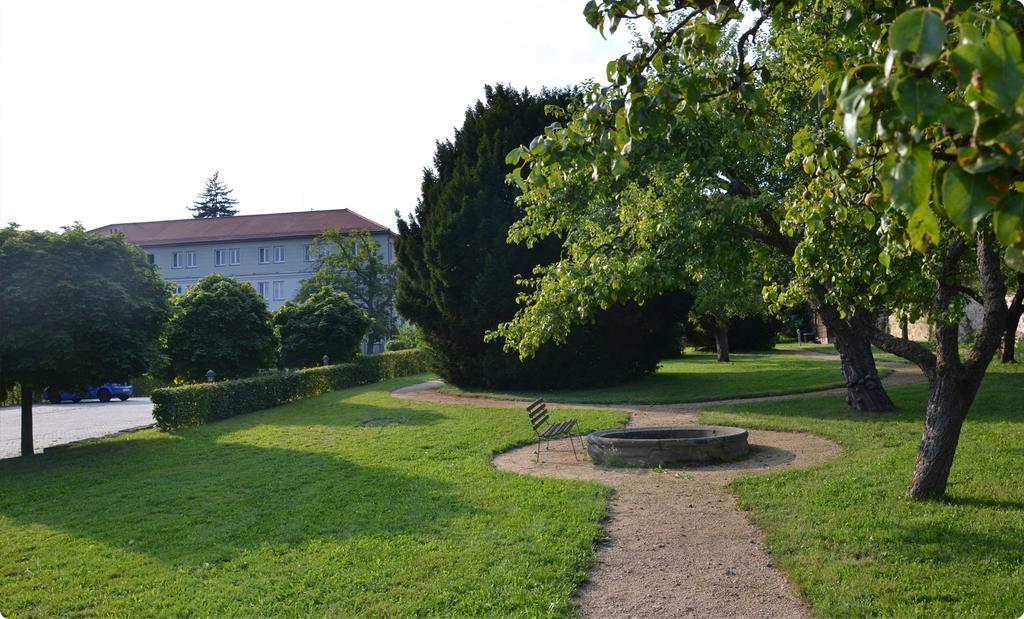 Komensky Gaeste- Und Tagungshaus Hotel Herrnhut Exterior photo